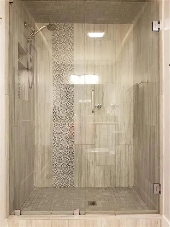 5141 Roswell Road Unit 6, Sandy Springs, Georgia 30342, 2 Bedrooms Bedrooms, ,2 BathroomsBathrooms,Residential,Sold,5141 Roswell Road Unit 6,6703625