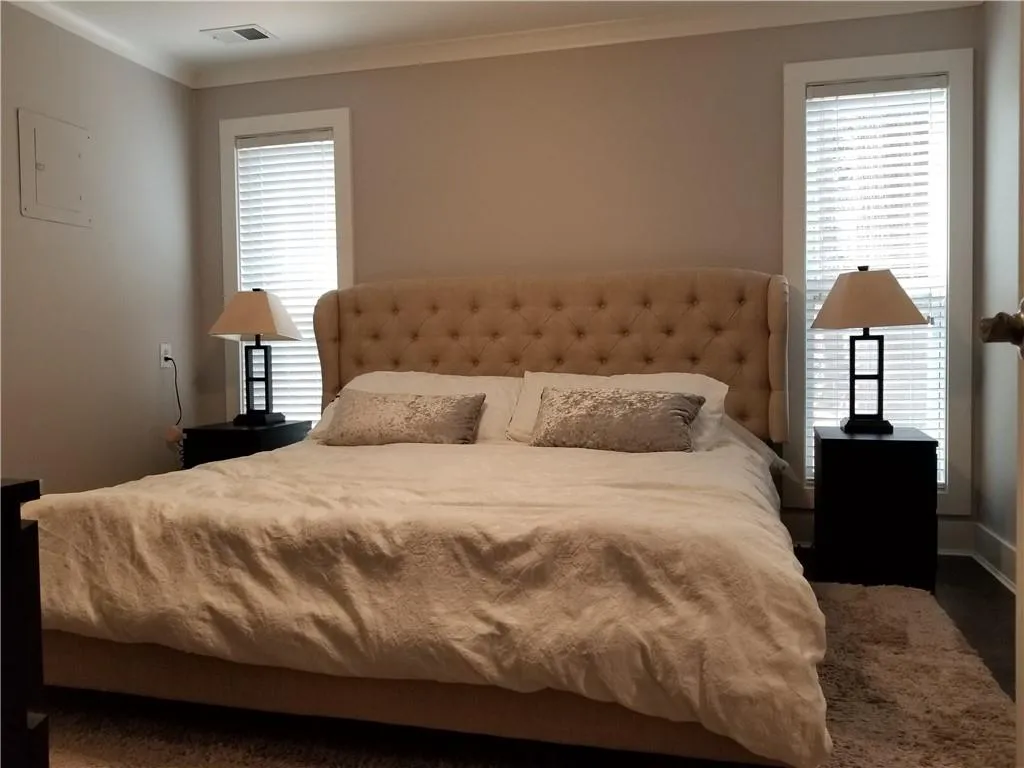 5141 Roswell Road Unit 6, Sandy Springs, Georgia 30342, 2 Bedrooms Bedrooms, ,2 BathroomsBathrooms,Residential,Sold,5141 Roswell Road Unit 6,6703625