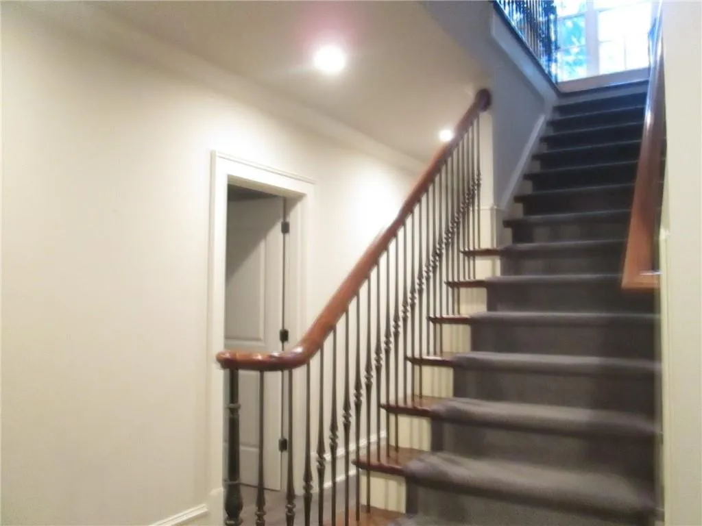 770 Brook Park Place, Atlanta, Georgia 30342, 7 Bedrooms Bedrooms, ,7 BathroomsBathrooms,Residential,Sold,770 Brook Park Place,6657481