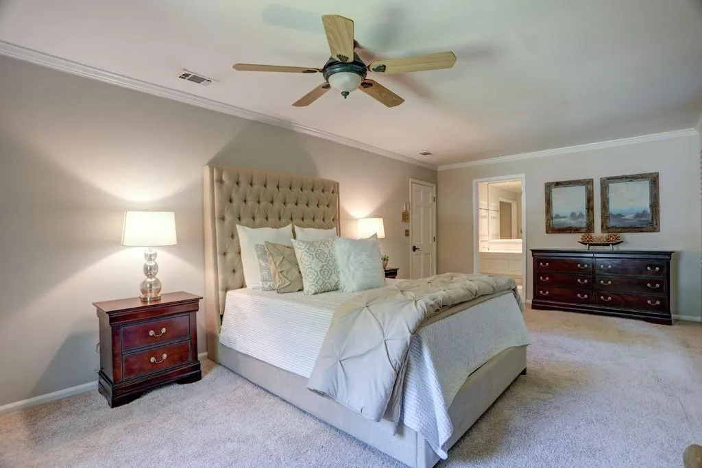 286 Dartmoor Circle, Sandy Springs, Georgia 30328, 4 Bedrooms Bedrooms, ,3 BathroomsBathrooms,Residential,Sold,286 Dartmoor Circle,6611617