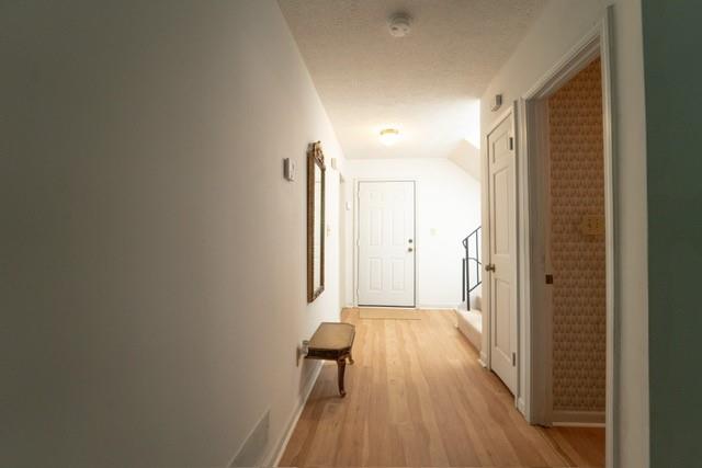 6128 Barfield Road, Sandy Springs, Georgia 30328, 4 Bedrooms Bedrooms, ,3 BathroomsBathrooms,Residential,Sold,6128 Barfield Road,7264309