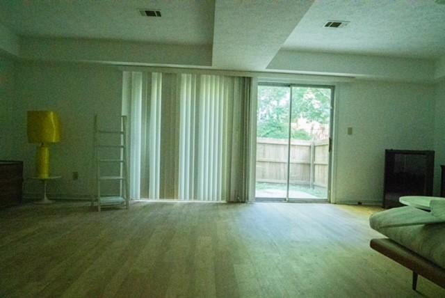 6128 Barfield Road, Sandy Springs, Georgia 30328, 4 Bedrooms Bedrooms, ,3 BathroomsBathrooms,Residential,Sold,6128 Barfield Road,7264309