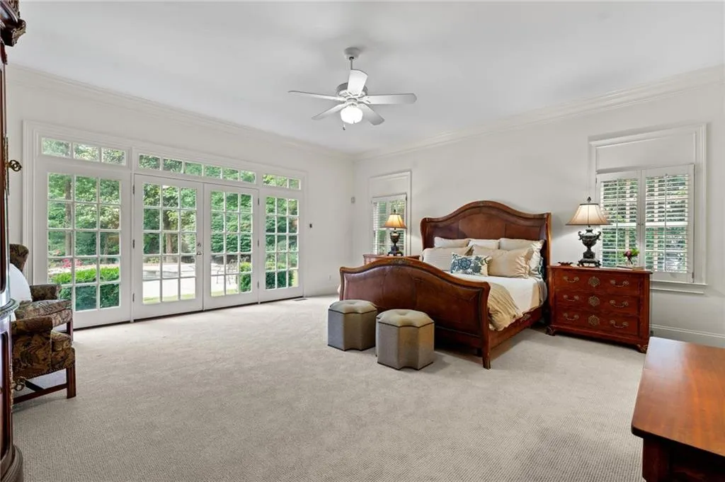 Main level primary bedroom
