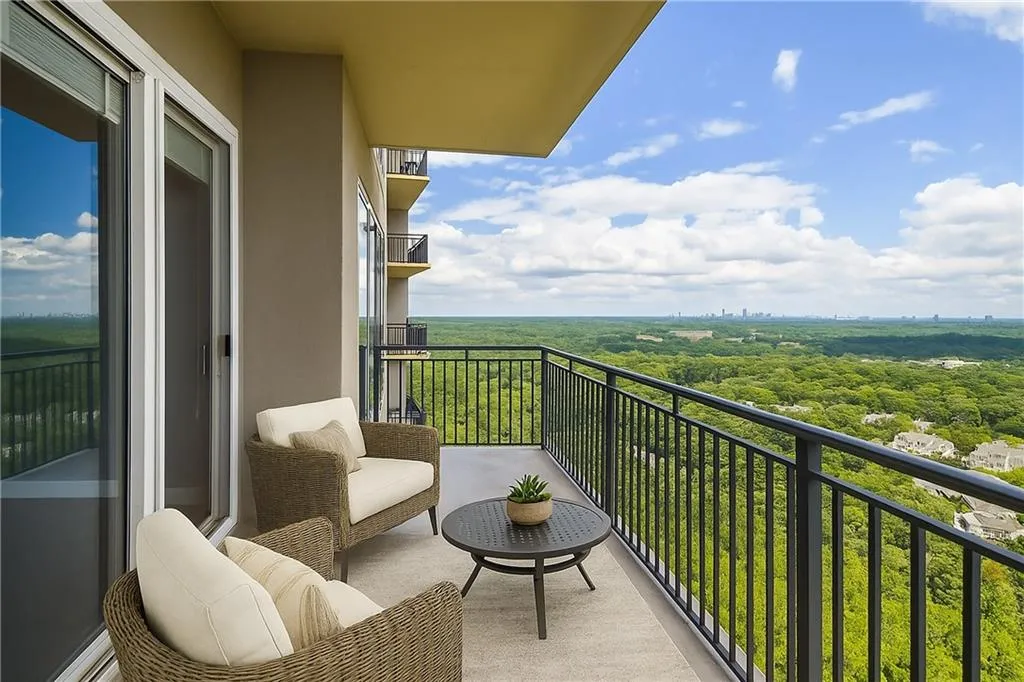 2950 Mount Wilkinson Parkway Se Unit 613, Atlanta, Georgia 30339, 2 Bedrooms Bedrooms, ,2 BathroomsBathrooms,Residential,For Sale,2950 Mount Wilkinson Parkway Se Unit 613,7616998