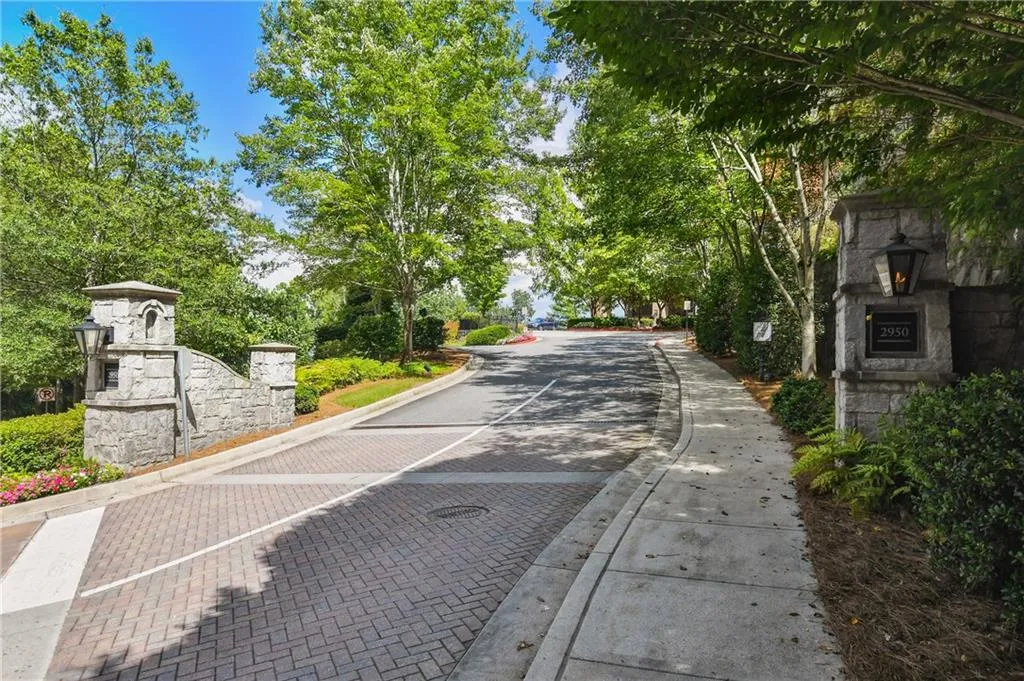 2950 Mount Wilkinson Parkway Se Unit 613, Atlanta, Georgia 30339, 2 Bedrooms Bedrooms, ,2 BathroomsBathrooms,Residential,For Sale,2950 Mount Wilkinson Parkway Se Unit 613,7616998
