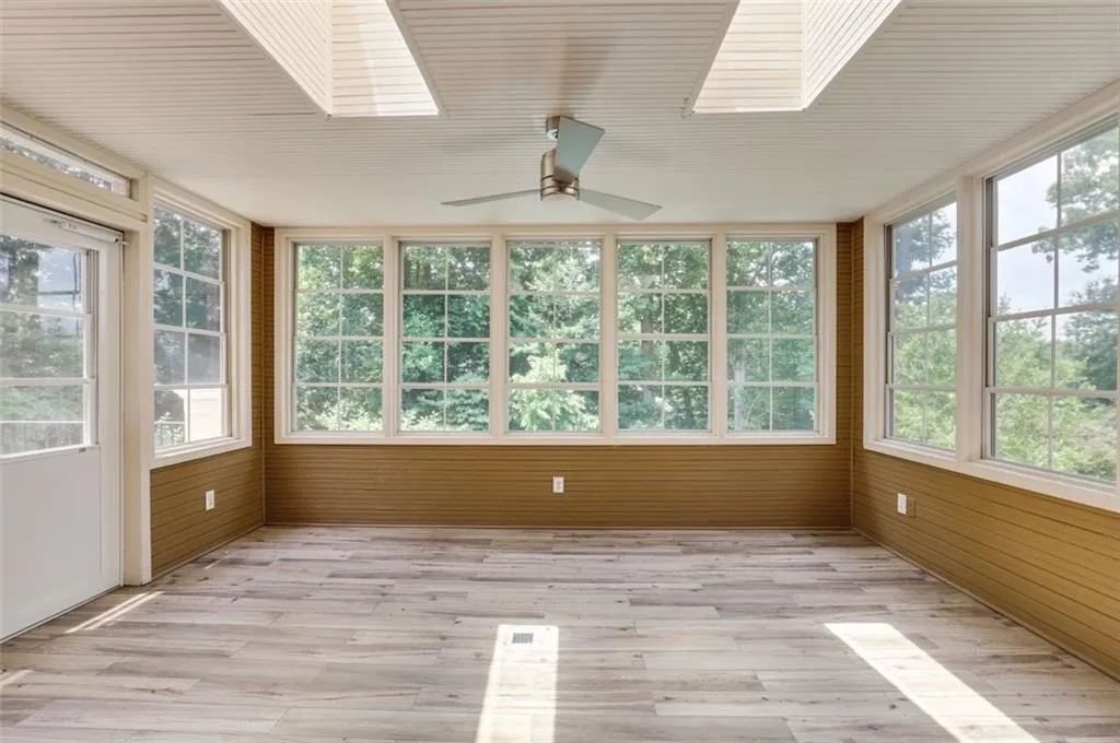 410 Overview Drive, Atlanta, Georgia 30327, 6 Bedrooms Bedrooms, ,5 BathroomsBathrooms,Residential,Sold,410 Overview Drive,6900686