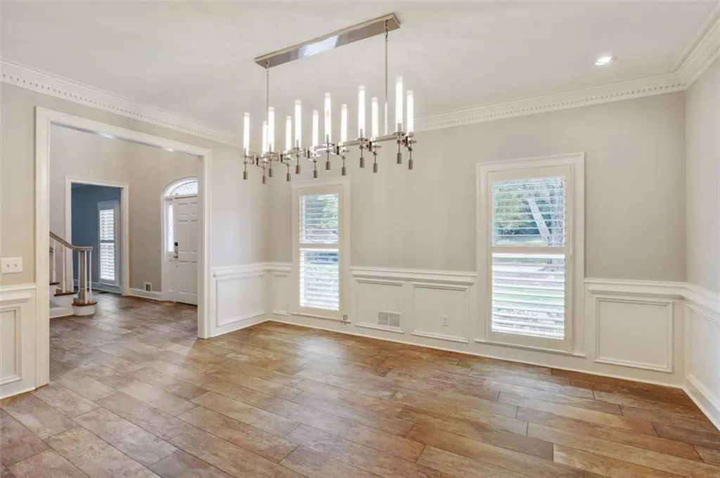 410 Overview Drive, Atlanta, Georgia 30327, 6 Bedrooms Bedrooms, ,5 BathroomsBathrooms,Residential,Sold,410 Overview Drive,6900686