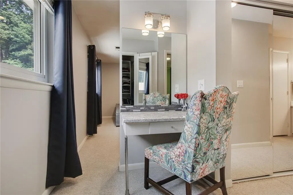 7086 Stonington Drive, Atlanta, Georgia 30328, 3 Bedrooms Bedrooms, ,2 BathroomsBathrooms,Residential,Sold,7086 Stonington Drive,6891017