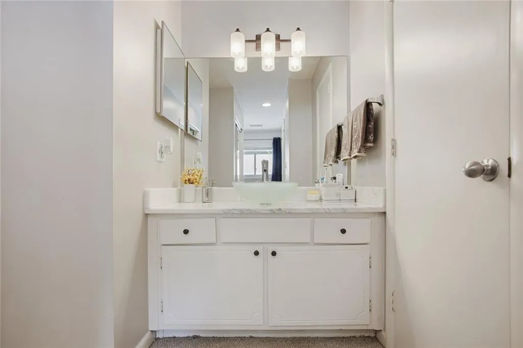 7086 Stonington Drive, Atlanta, Georgia 30328, 3 Bedrooms Bedrooms, ,2 BathroomsBathrooms,Residential,Sold,7086 Stonington Drive,6891017