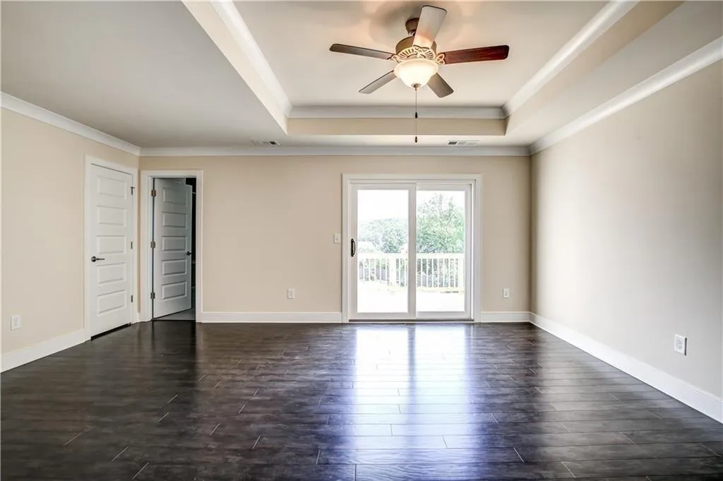 827 Stone Ridge Lane, Atlanta, Georgia 30324, 4 Bedrooms Bedrooms, ,3 BathroomsBathrooms,Residential,For Sale,827 Stone Ridge Lane,7659073
