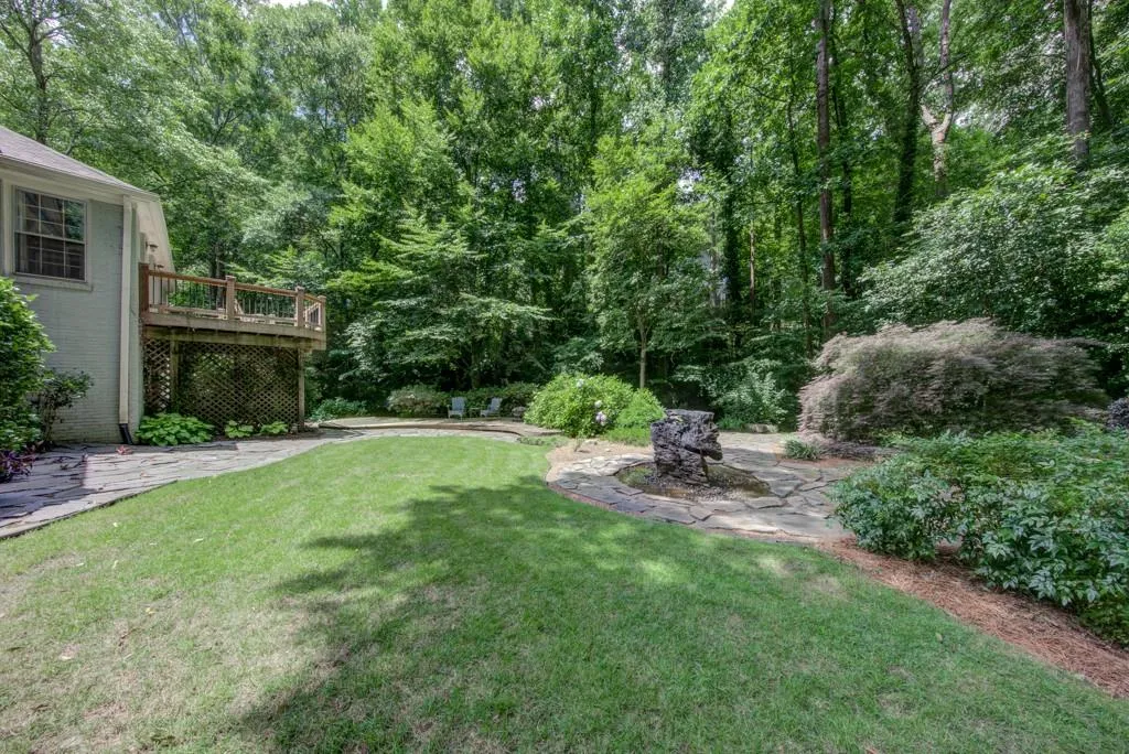 455 Forestdale Drive Ne, Sandy Springs, Georgia 30342, 6 Bedrooms Bedrooms, ,4 BathroomsBathrooms,Residential,Sold,455 Forestdale Drive Ne,6750453