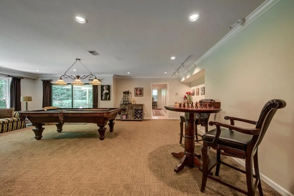 455 Forestdale Drive Ne, Sandy Springs, Georgia 30342, 6 Bedrooms Bedrooms, ,4 BathroomsBathrooms,Residential,Sold,455 Forestdale Drive Ne,6750453