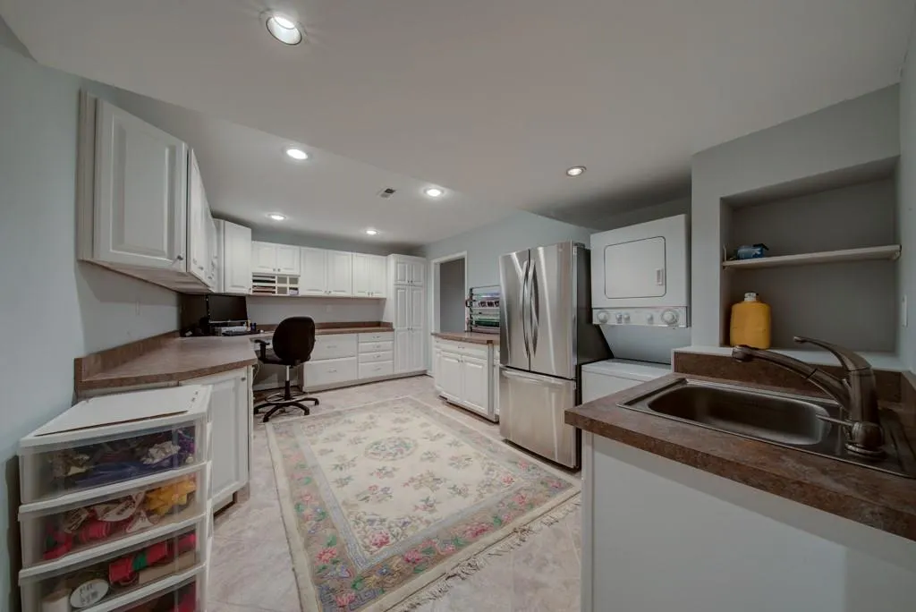 455 Forestdale Drive Ne, Sandy Springs, Georgia 30342, 6 Bedrooms Bedrooms, ,4 BathroomsBathrooms,Residential,Sold,455 Forestdale Drive Ne,6750453