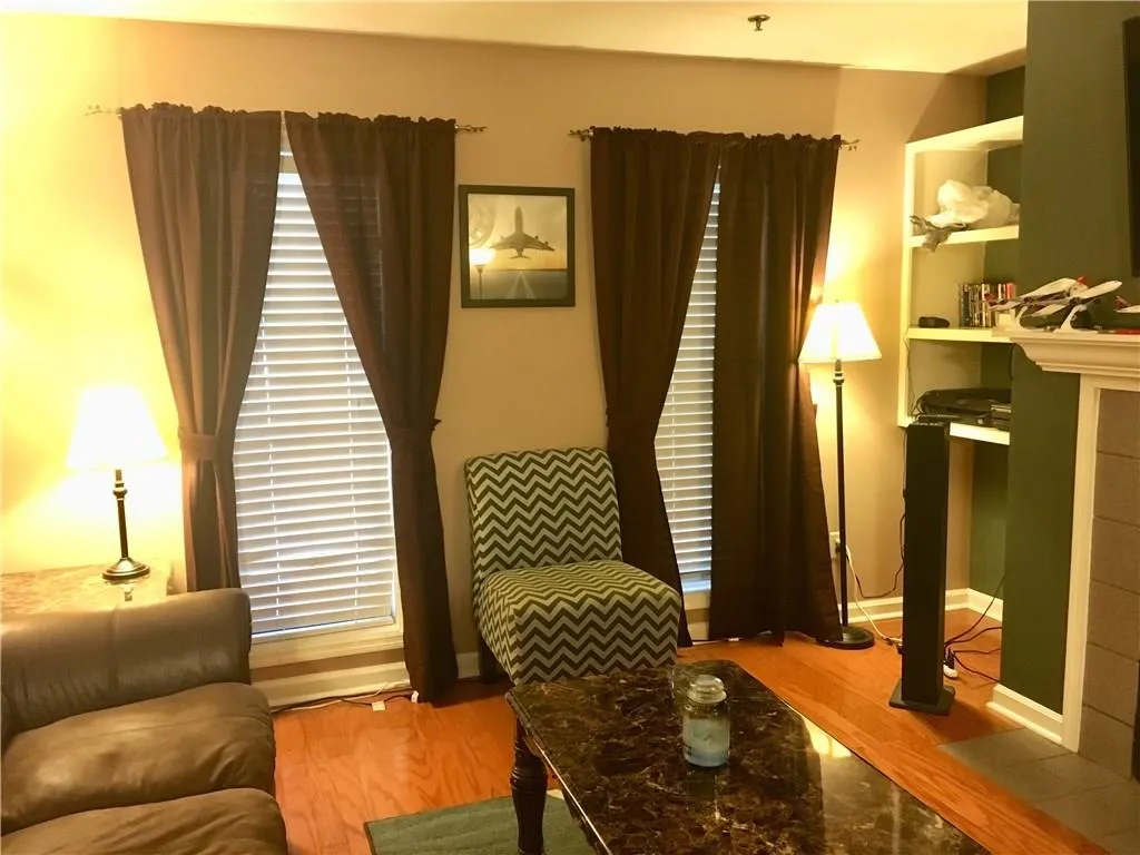 4533 Vinings Central Trace Se Unit 84, Atlanta, Georgia 30339, 2 Bedrooms Bedrooms, ,2 BathroomsBathrooms,Residential,Sold,4533 Vinings Central Trace Se Unit 84,5923873