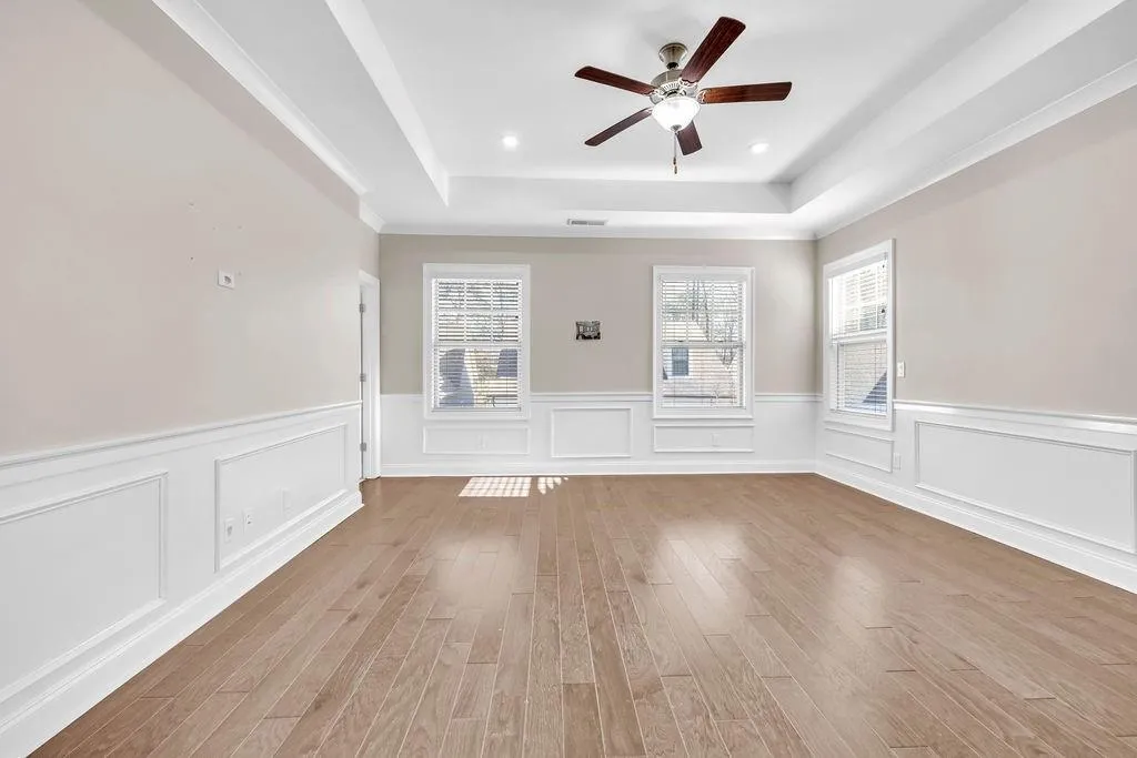 Sandy Springs, Georgia 30328, 4 Bedrooms Bedrooms, ,3 BathroomsBathrooms,Residential,Sold,7711207