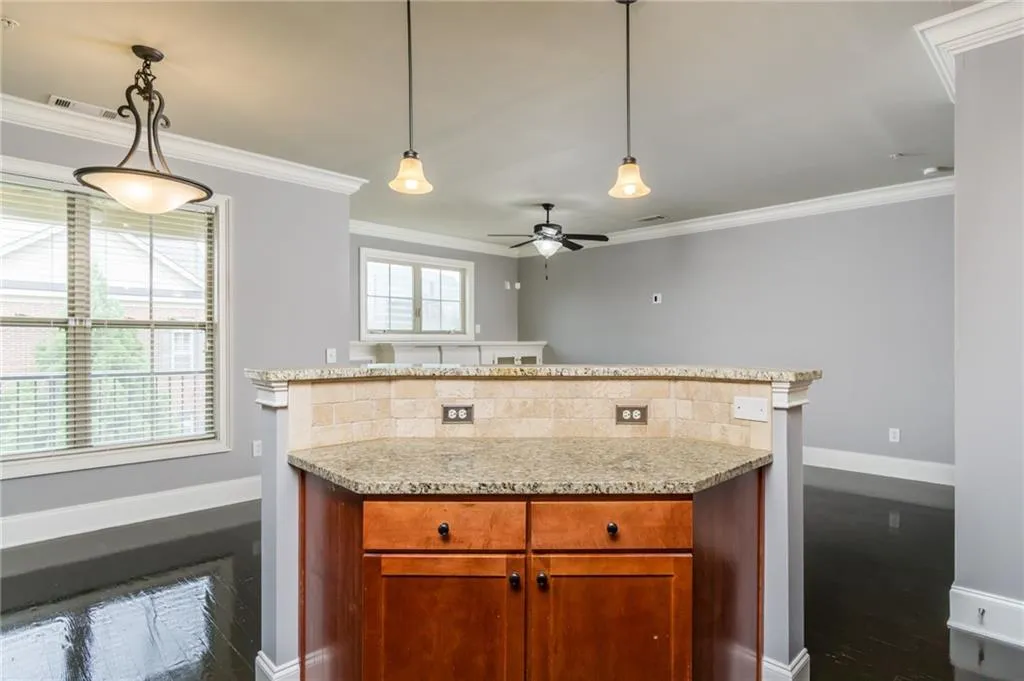 757 Berrydale Drive Unit 44, Atlanta, Georgia 30328, 3 Bedrooms Bedrooms, ,2 BathroomsBathrooms,Residential,Sold,757 Berrydale Drive Unit 44,7036119