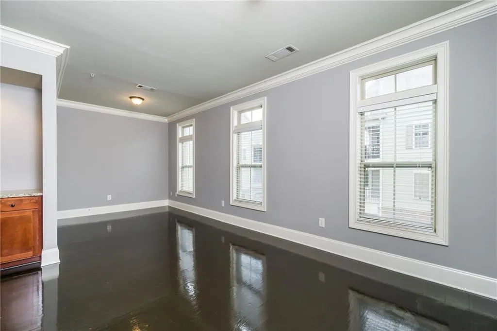 757 Berrydale Drive Unit 44, Atlanta, Georgia 30328, 3 Bedrooms Bedrooms, ,2 BathroomsBathrooms,Residential,Sold,757 Berrydale Drive Unit 44,7036119