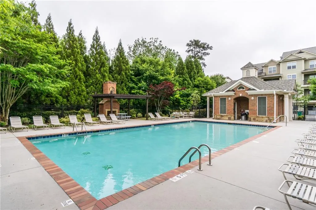 757 Berrydale Drive Unit 44, Atlanta, Georgia 30328, 3 Bedrooms Bedrooms, ,2 BathroomsBathrooms,Residential,Sold,757 Berrydale Drive Unit 44,7036119