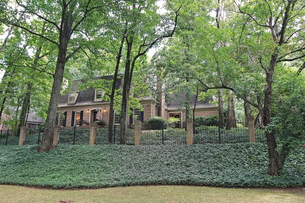 60 River Court Parkway, Sandy Springs, Georgia 30328, 5 Bedrooms Bedrooms, ,5 BathroomsBathrooms,Residential,Sold,60 River Court Parkway,5584006
