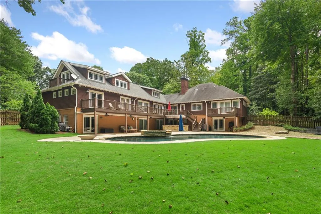 1490 Chevron Drive, Atlanta, Georgia 30350, 7 Bedrooms Bedrooms, ,6 BathroomsBathrooms,Residential,For Sale,1490 Chevron Drive,7632348