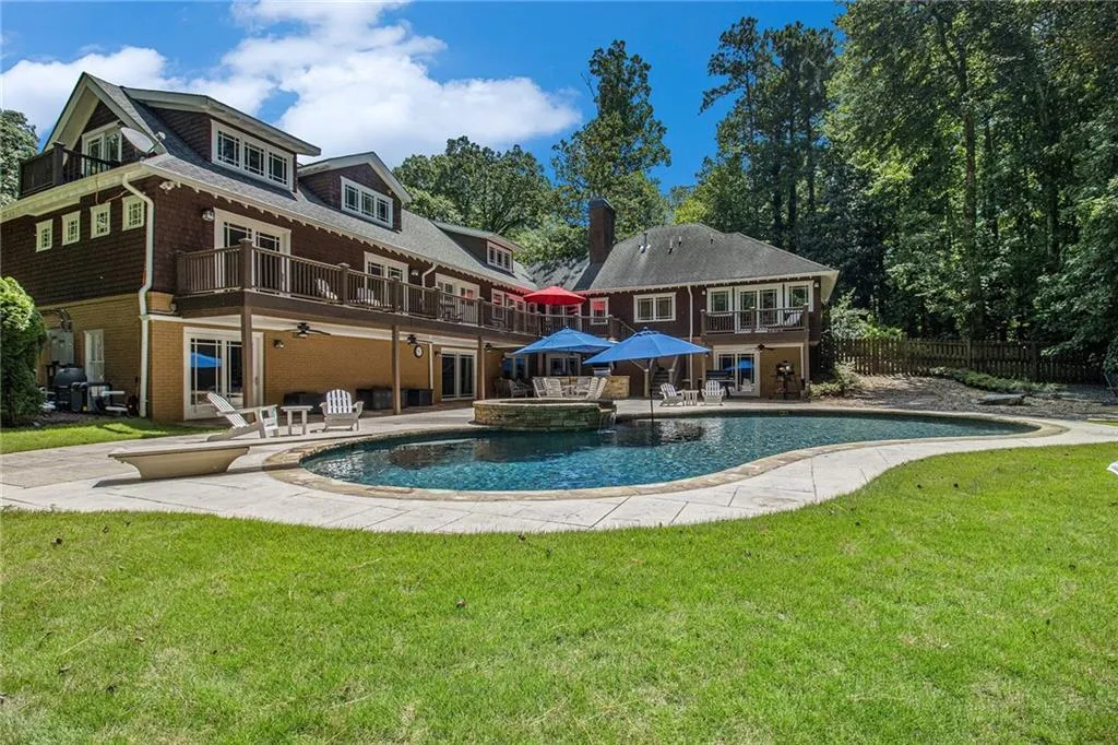 1490 Chevron Drive, Atlanta, Georgia 30350, 7 Bedrooms Bedrooms, ,6 BathroomsBathrooms,Residential,For Sale,1490 Chevron Drive,7632348