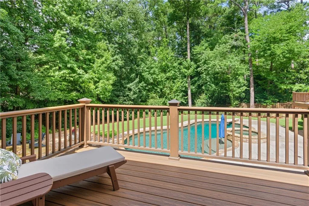 1490 Chevron Drive, Atlanta, Georgia 30350, 7 Bedrooms Bedrooms, ,6 BathroomsBathrooms,Residential,For Sale,1490 Chevron Drive,7632348