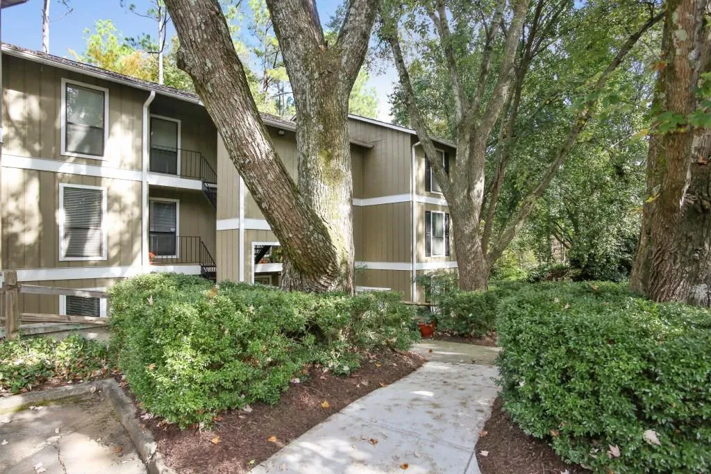 5137 Roswell Road Unit 7, Sandy Springs, Georgia 30342, 2 Bedrooms Bedrooms, ,2 BathroomsBathrooms,Residential,Sold,5137 Roswell Road Unit 7,5929338