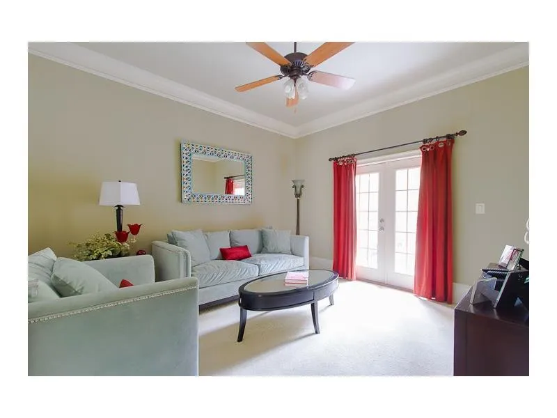 15 Brookside Walk Ne, Atlanta, Georgia 30342, 5 Bedrooms Bedrooms, ,6 BathroomsBathrooms,Residential,Sold,15 Brookside Walk Ne,5650382