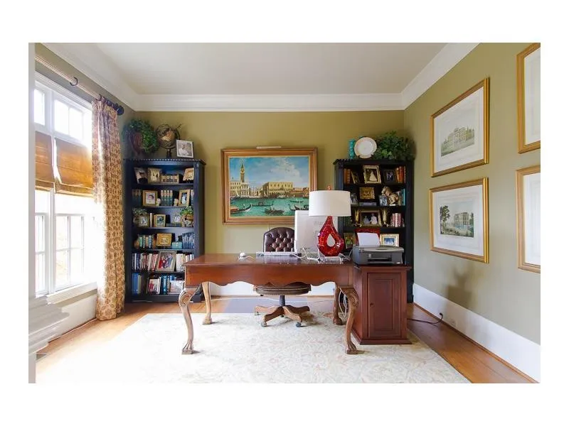 15 Brookside Walk Ne, Atlanta, Georgia 30342, 5 Bedrooms Bedrooms, ,6 BathroomsBathrooms,Residential,Sold,15 Brookside Walk Ne,5650382