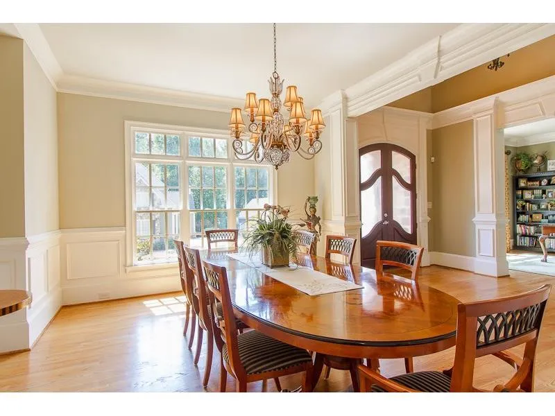 15 Brookside Walk Ne, Atlanta, Georgia 30342, 5 Bedrooms Bedrooms, ,6 BathroomsBathrooms,Residential,Sold,15 Brookside Walk Ne,5650382