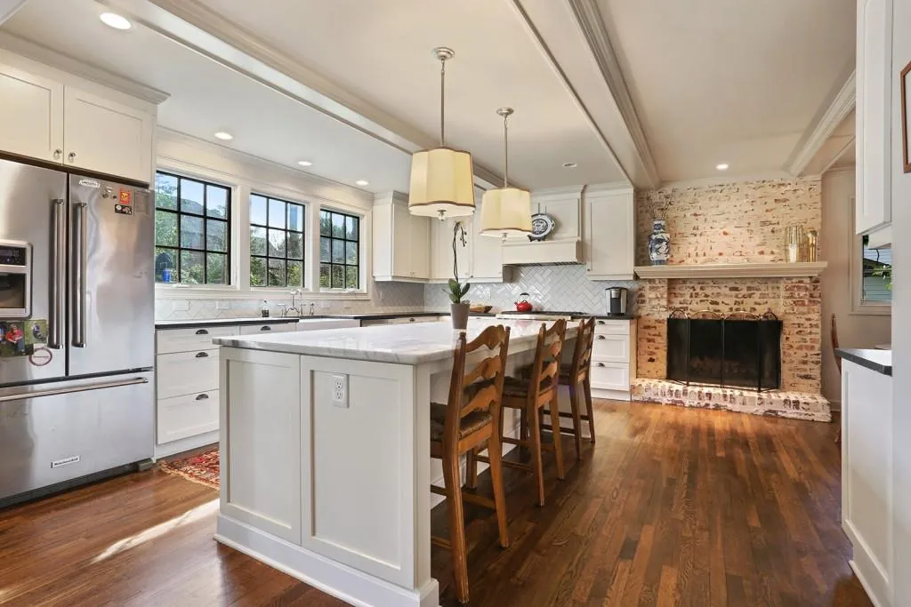 1165 Old Woodbine Road, Sandy Springs, Georgia 30319, 4 Bedrooms Bedrooms, ,2 BathroomsBathrooms,Residential,Sold,1165 Old Woodbine Road,6519882