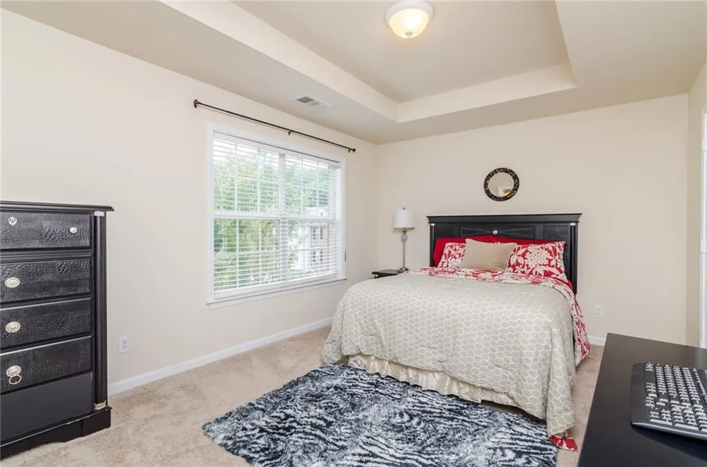 626 Pember Point, Sandy Springs, Georgia 30350, 3 Bedrooms Bedrooms, ,3 BathroomsBathrooms,Residential,Sold,626 Pember Point,5901238