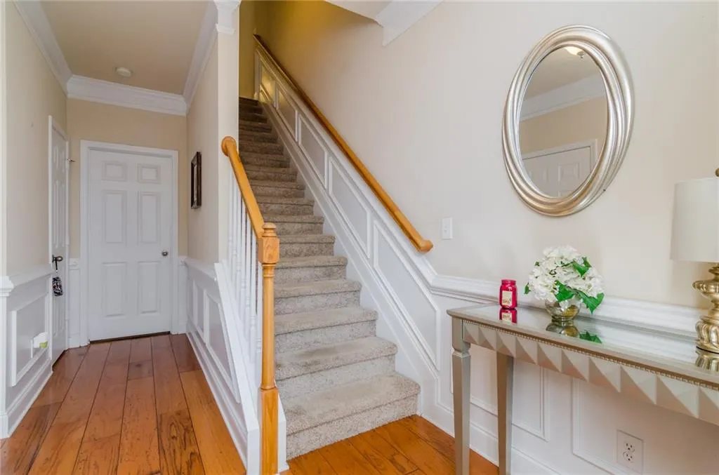 626 Pember Point, Sandy Springs, Georgia 30350, 3 Bedrooms Bedrooms, ,3 BathroomsBathrooms,Residential,Sold,626 Pember Point,5901238