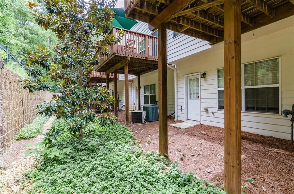 626 Pember Point, Sandy Springs, Georgia 30350, 3 Bedrooms Bedrooms, ,3 BathroomsBathrooms,Residential,Sold,626 Pember Point,5901238