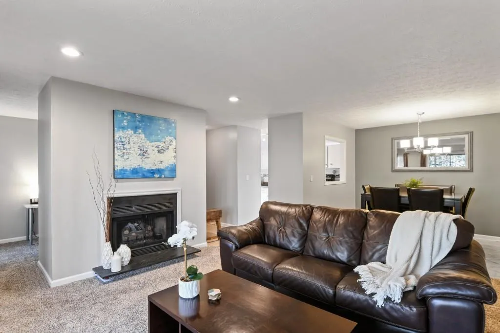 1310 Woodcliff Drive, Sandy Springs, Georgia 30350, 1 Bedroom Bedrooms, ,1 BathroomBathrooms,Residential,Sold,1310 Woodcliff Drive,7021125