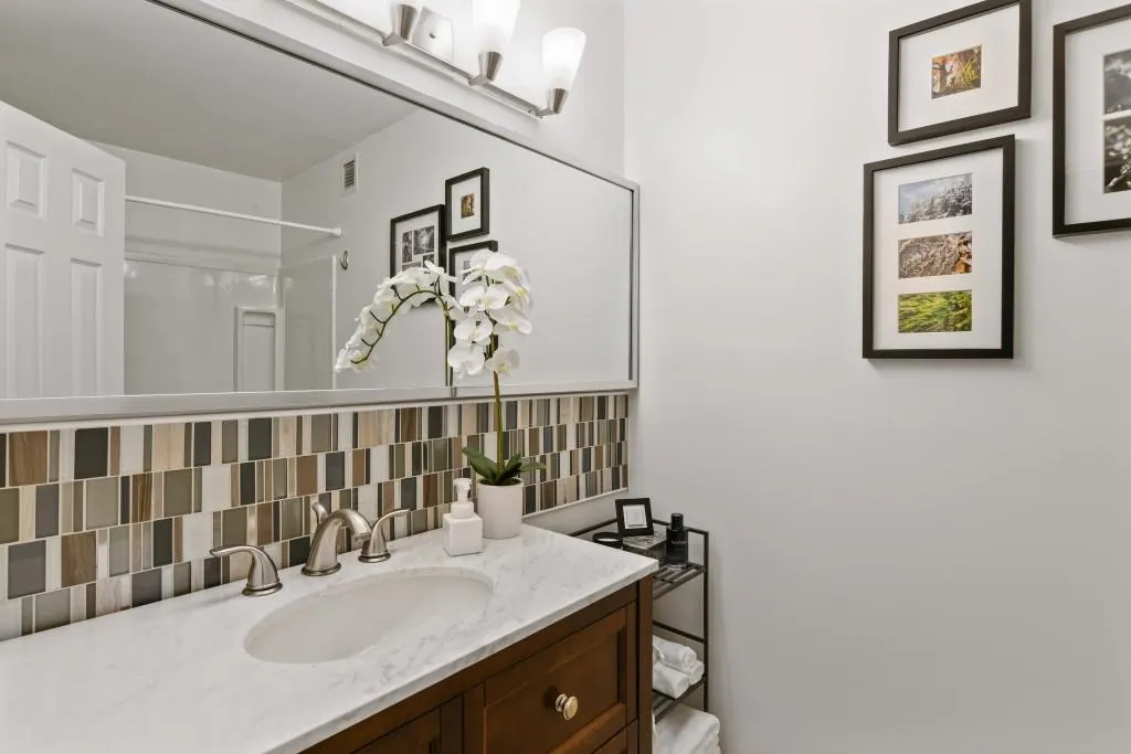 1310 Woodcliff Drive, Sandy Springs, Georgia 30350, 1 Bedroom Bedrooms, ,1 BathroomBathrooms,Residential,Sold,1310 Woodcliff Drive,7021125