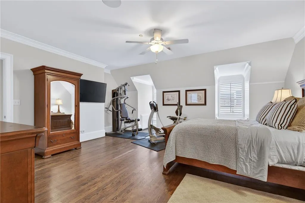 92 Old Ivy Road Ne Unit 7, Atlanta, Georgia 30342, 4 Bedrooms Bedrooms, 0 ,4 BathroomsBathrooms,Residential,For Sale,92 Old Ivy Road Ne Unit 7,7708312