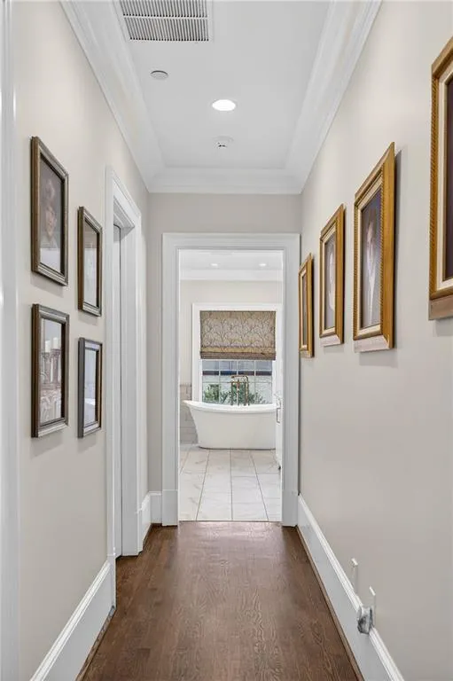 92 Old Ivy Road Ne Unit 7, Atlanta, Georgia 30342, 4 Bedrooms Bedrooms, 0 ,4 BathroomsBathrooms,Residential,For Sale,92 Old Ivy Road Ne Unit 7,7708312