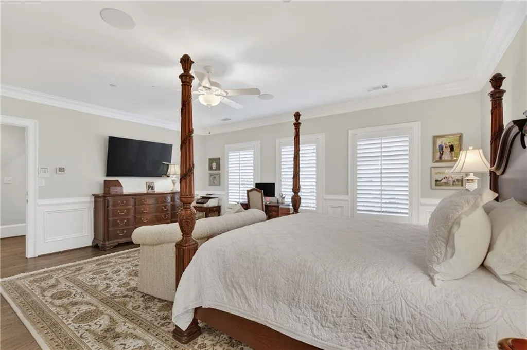 92 Old Ivy Road Ne Unit 7, Atlanta, Georgia 30342, 4 Bedrooms Bedrooms, 0 ,4 BathroomsBathrooms,Residential,For Sale,92 Old Ivy Road Ne Unit 7,7708312
