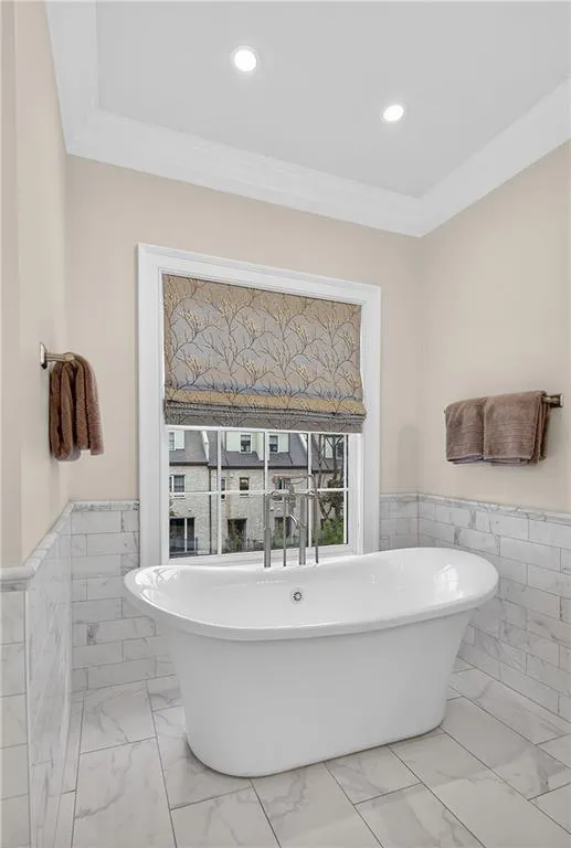 92 Old Ivy Road Ne Unit 7, Atlanta, Georgia 30342, 4 Bedrooms Bedrooms, 0 ,4 BathroomsBathrooms,Residential,For Sale,92 Old Ivy Road Ne Unit 7,7708312