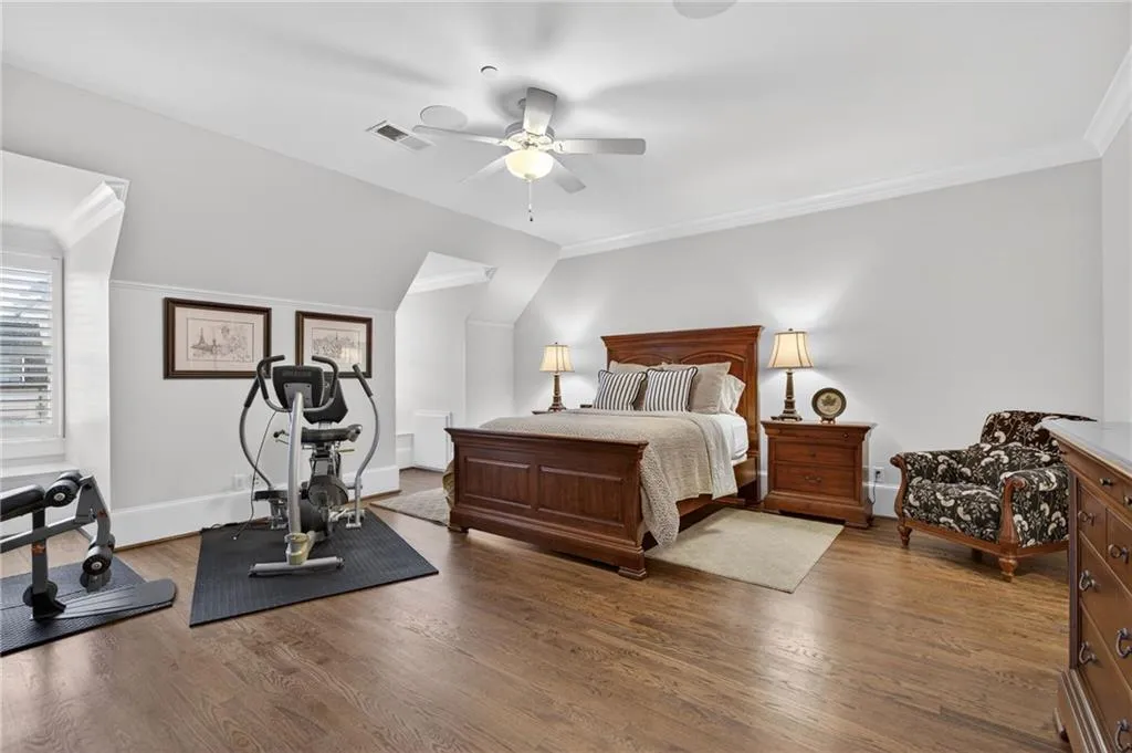 92 Old Ivy Road Ne Unit 7, Atlanta, Georgia 30342, 4 Bedrooms Bedrooms, 0 ,4 BathroomsBathrooms,Residential,For Sale,92 Old Ivy Road Ne Unit 7,7708312
