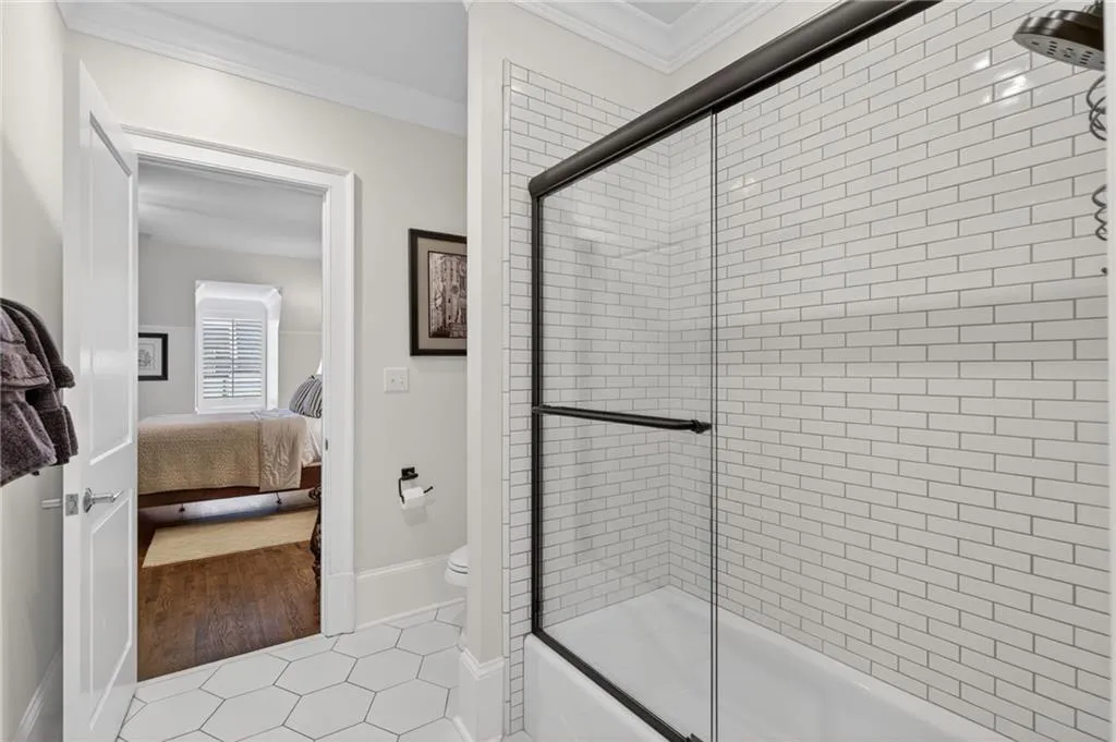 92 Old Ivy Road Ne Unit 7, Atlanta, Georgia 30342, 4 Bedrooms Bedrooms, 0 ,4 BathroomsBathrooms,Residential,For Sale,92 Old Ivy Road Ne Unit 7,7708312