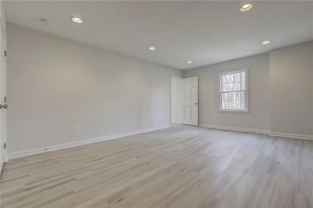 8160 Habersham Waters Road, Sandy Springs, Georgia 30350, 5 Bedrooms Bedrooms, ,5 BathroomsBathrooms,Residential,Sold,8160 Habersham Waters Road,6706980