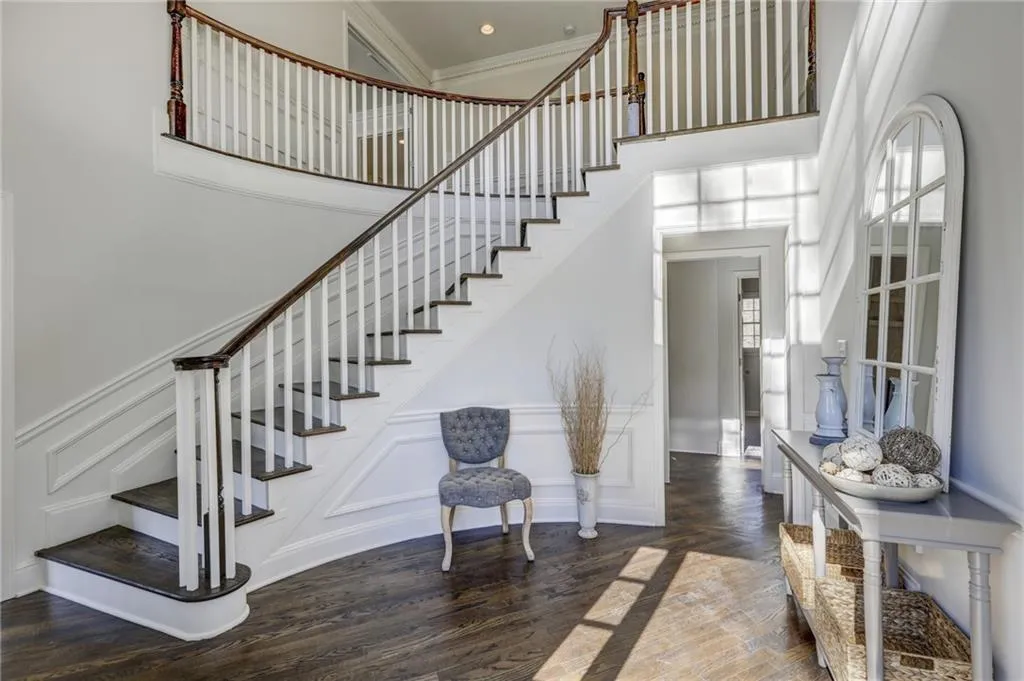 8160 Habersham Waters Road, Sandy Springs, Georgia 30350, 5 Bedrooms Bedrooms, ,5 BathroomsBathrooms,Residential,Sold,8160 Habersham Waters Road,6706980