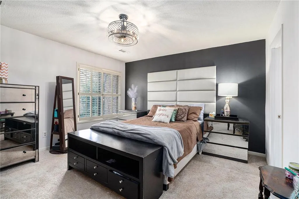 3629 Stonewall Court Se, Atlanta, Georgia 30339, 2 Bedrooms Bedrooms, ,1 BathroomBathrooms,Residential,For Sale,3629 Stonewall Court Se,7626961