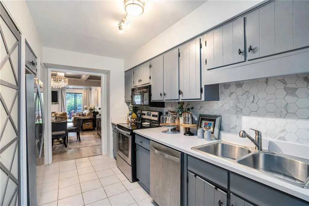 3629 Stonewall Court Se, Atlanta, Georgia 30339, 2 Bedrooms Bedrooms, ,1 BathroomBathrooms,Residential,For Sale,3629 Stonewall Court Se,7626961