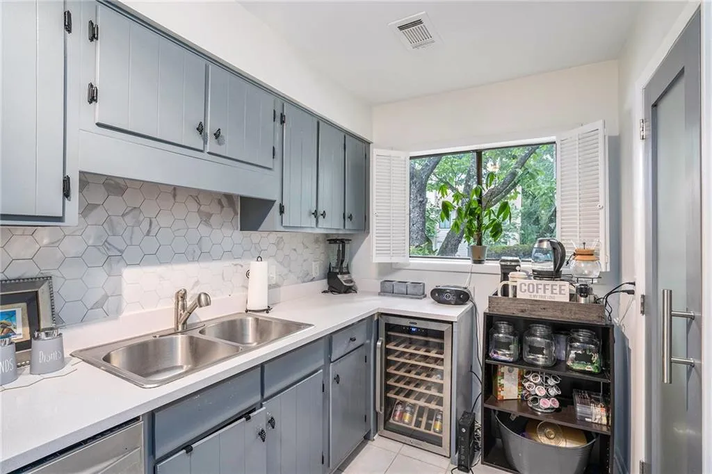 3629 Stonewall Court Se, Atlanta, Georgia 30339, 2 Bedrooms Bedrooms, ,1 BathroomBathrooms,Residential,For Sale,3629 Stonewall Court Se,7626961