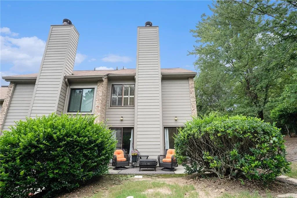 3629 Stonewall Court Se, Atlanta, Georgia 30339, 2 Bedrooms Bedrooms, ,1 BathroomBathrooms,Residential,For Sale,3629 Stonewall Court Se,7626961