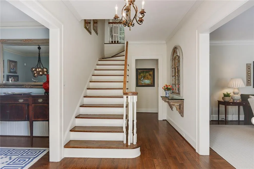 345 Woodward Way Nw, Atlanta, Georgia 30305, 4 Bedrooms Bedrooms, ,3 BathroomsBathrooms,Residential,Sold,345 Woodward Way Nw,5756161