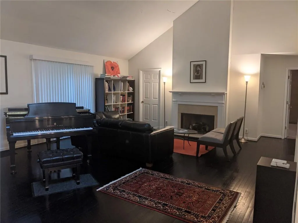 240 Halah Circle, Sandy Springs, Georgia 30328, 3 Bedrooms Bedrooms, ,3 BathroomsBathrooms,Residential,Sold,240 Halah Circle,6953364 240 Halah Circle, Sandy Springs, Georgia 30328, 3 Bedrooms Bedrooms, ,3 BathroomsBathrooms,Residential,Sold,240 Halah Circle,6953364